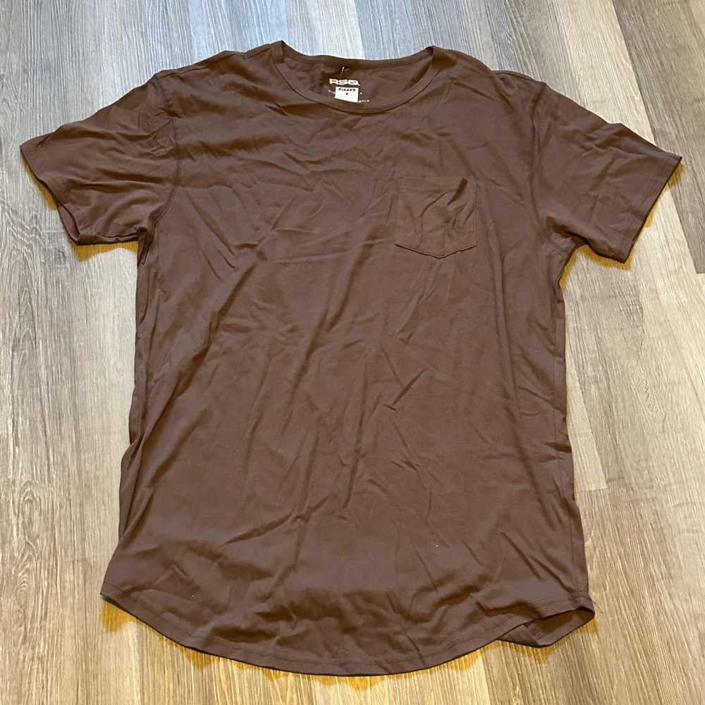 Tilly's Brown Short Sleeve Tee Classic Crew Neck